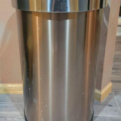 Imply Human Motion Censored Garbage Can