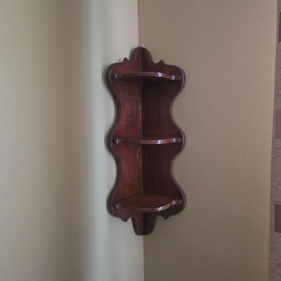 Corner shelves