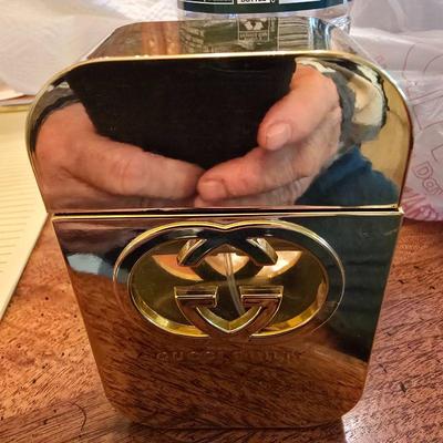 Gucci perfume