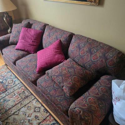 Like new coach & cushions