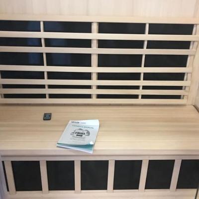 Jacuzzi sauna $2,000