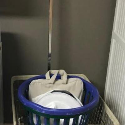 rolling cart $35