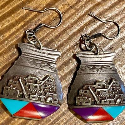 Silver Cloud Inc. Albuquerque New Mexico Sterling Silver Pot Earrings With Inlay Stone - Total Weight 13.13 Gr