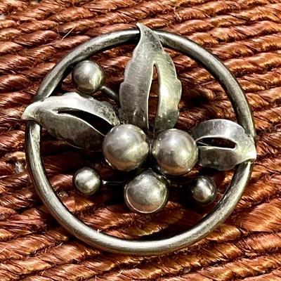 Vintage Taylord Sterling SIlver MCM Pin - Total Weight 14.38 Grams 