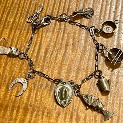 Vintage Silver Charm Bracelet W Some Sterling Silver Charms Bracelet 7 Inches - 8.64 Grams