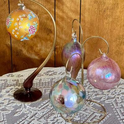 Vintage Art Glass Ornament Holder - 3 Handblown Art Glass Ornaments - Hand Painted Poland Ornament 