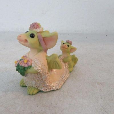 Vintage 1995 Real Musgrave Whimsical World of Pocket Dragons "I'll Be the Bride" #2819 - 3" Tall