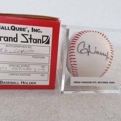 Vintage Hand Signed (Greg Vaughn #20 - St. Louis Cardinals Retired 2021) in Ball Cube