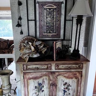 SIDE PAINTED STORAGE/LAMP/DECOR