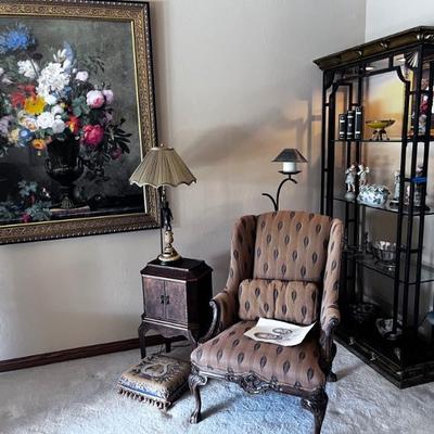WING CHAIR
