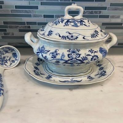 Blue Danube Tureen & Ladel $125
5 Pc. Place setting $35 more pieces available