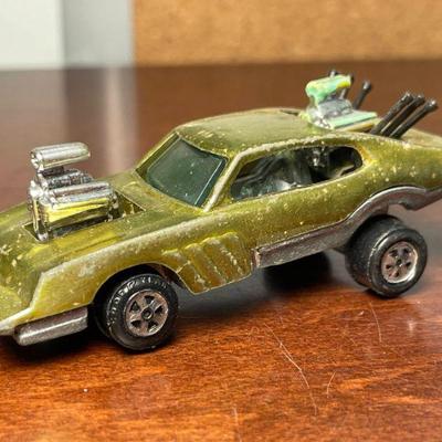 JOHNNY LIGHTNING TOPPER