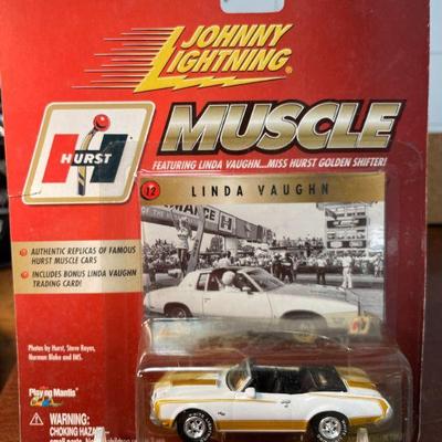 JOHNNY LIGHTNING