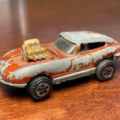 JOHNNY LIGHTNING TOPPER