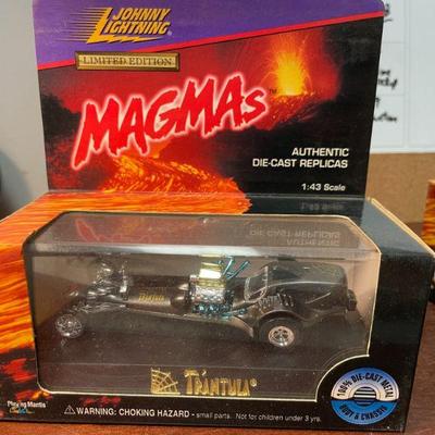 JOHNNY LIGHTNING