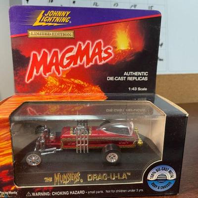 JOHNNY LIGHTNING