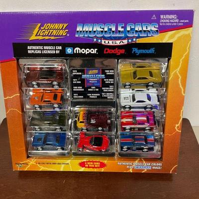 JOHNNY LIGHTNING