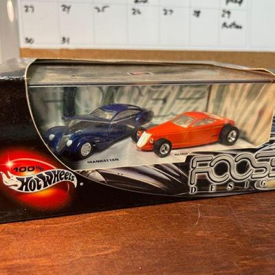 HOT WHEELS