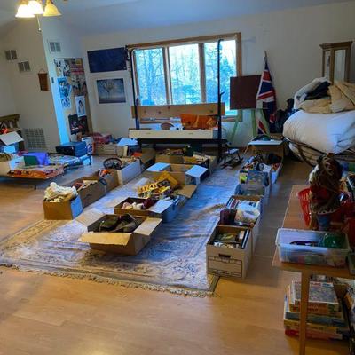 Estate sale photo