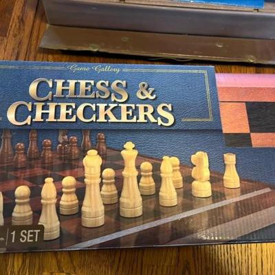 CHESS & CHECKERS