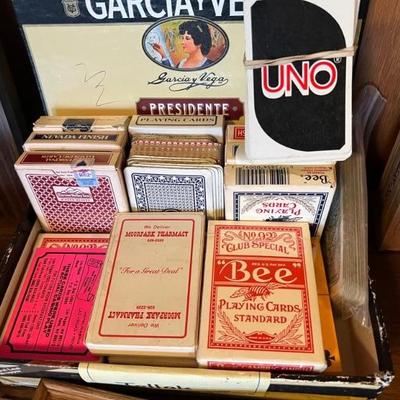VINTAGE PLAYING CARDS
