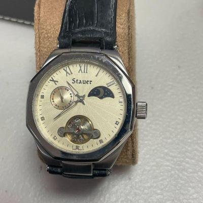 STAUR MOONPHASE WATCH