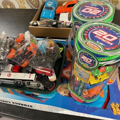 TOYS