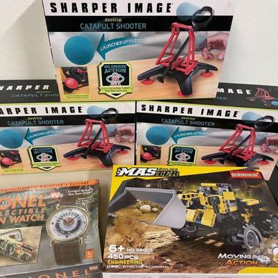 TOYS