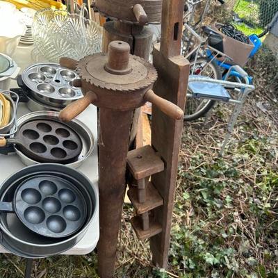 Estate sale photo