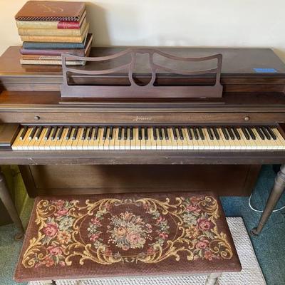 https://ctbids.com/estate-sale/34519/item/3865835/Acrosonic-Piano