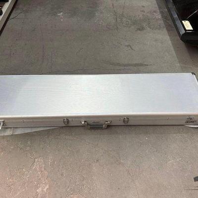 #2579 • Mline Lockable Hard Rifle Case
