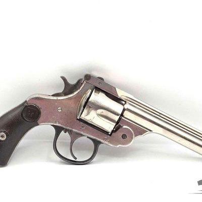 #560 • Harrington & Richardson Top Break .38 Double Action Revolver

