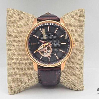 #104 • AUTHENTIC!!! Bulova Classic Men's Automatic Brown Leather Strap Watch
