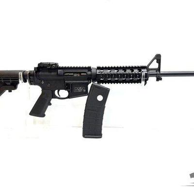 #1102 • Smith & Wesson M&P15 5.56mm Semi-Auto Rifle
