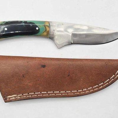 #1804 • NEW!!! Old Ram Fixed Blade W/ Sheath

