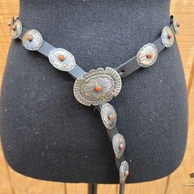 #1562 • Vintage Native American Sterling Silver & Orange Spiny Oyster Concho Belt

