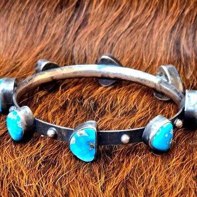 #1168 • Native American Sterling Silver 8 Stone Turquoise Bangle
