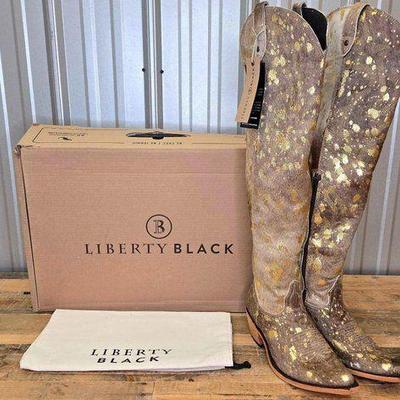 #2002 • NEW!!! Liberty Black Knee High Oro Boots
