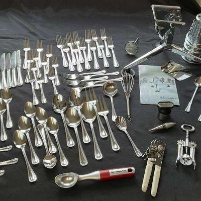 International stainless flatware and salad master food cutter,etc