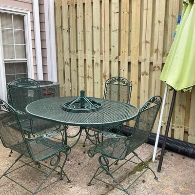 Outdoor wrought iron 5 piece patio set with umbrella