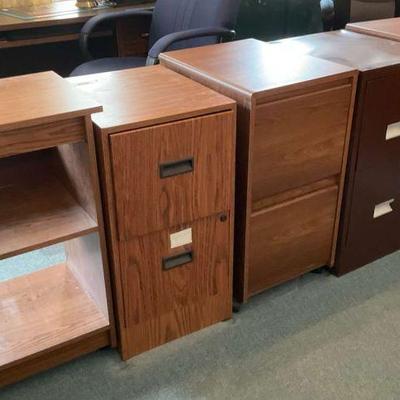 Lot of 4 file cabinets and rolling table