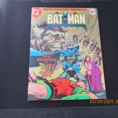 1977 Giant Batman collectors edition comic