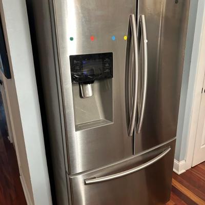 Samsung 2-Door 1 Drawer fridge / freezer $250 