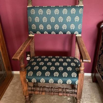 Wooden chair 24x47
