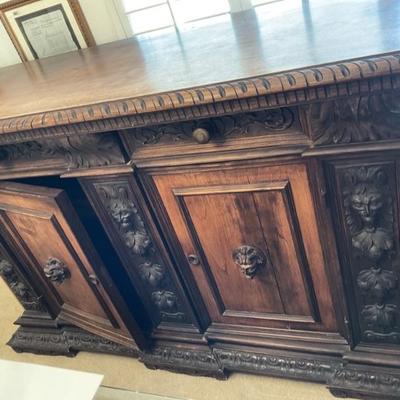 Buffet/ bar 72x43x25