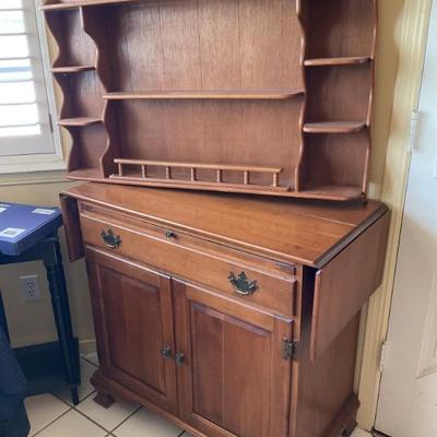 Wood buffet-35x18x34
Leaf- 10” each side
Top cabinet-41x25