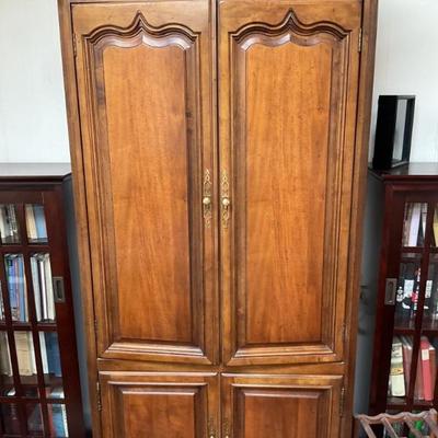 Armoire cabinet 38x80