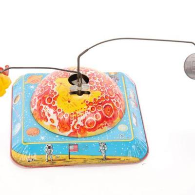 Tin litho wind-up space toy