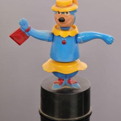 Sale Photo Thumbnail #92: Yogi push puppet