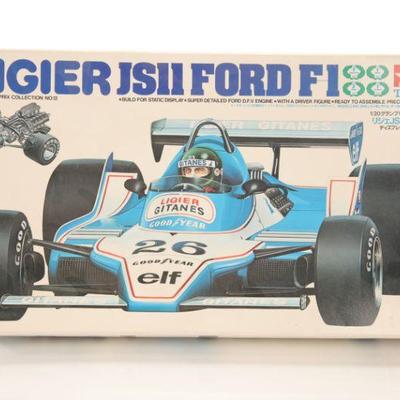 Ford F1 Racing car model kit